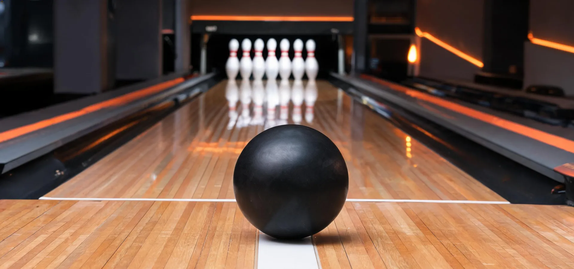 Ebonite bowling ball on a measured lane pattern